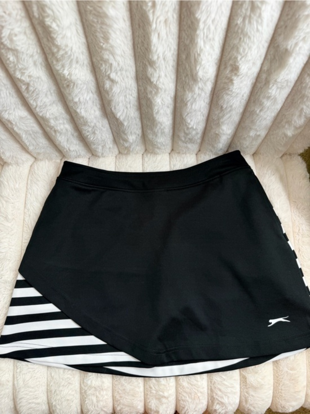 Slazenger Black and White Golf Skirt | Skort with POCKETS!  - Small
